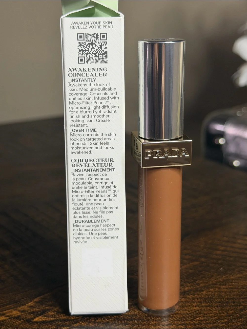 DC7-Prada Beauty Conceal Blurring Micro-Correcting Concealer DC7